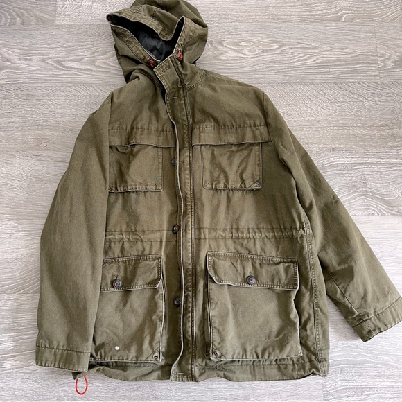 Roots Jacket - Picture 1 of 10